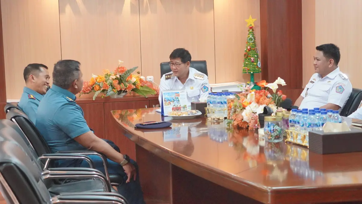 Sinergi Pemerintah Kota Bitung dan TNI Angkatan Laut dalam audiensi Guskamla Koarmada II di Kantor Wali Kota Bitung mediasulut.id