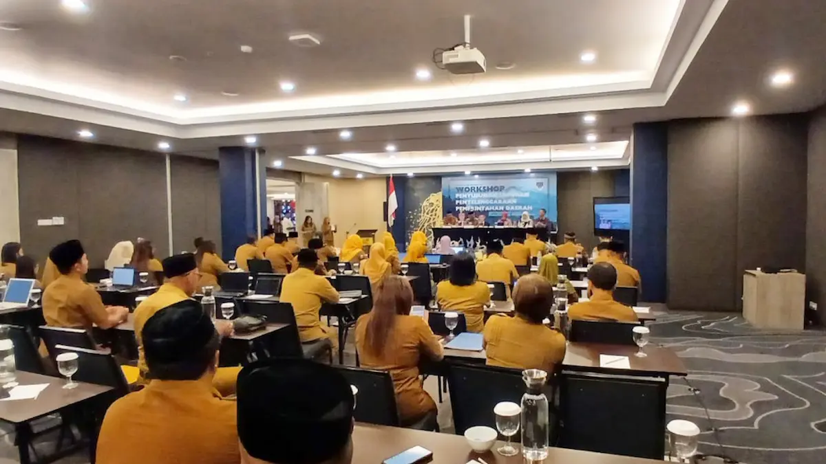 Suasana peserta Workshop Penyusunan Laporan Penyelenggaraan Pemerintahan Daerah Boltim di Manado mediasulut.id
