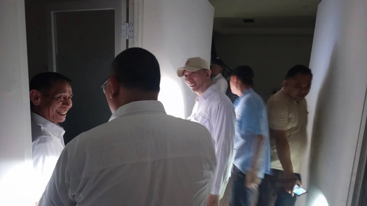 Kader Gerindra Sulut hadapi pemadaman listrik di Gedung Gerindra Manado mediasulut.id