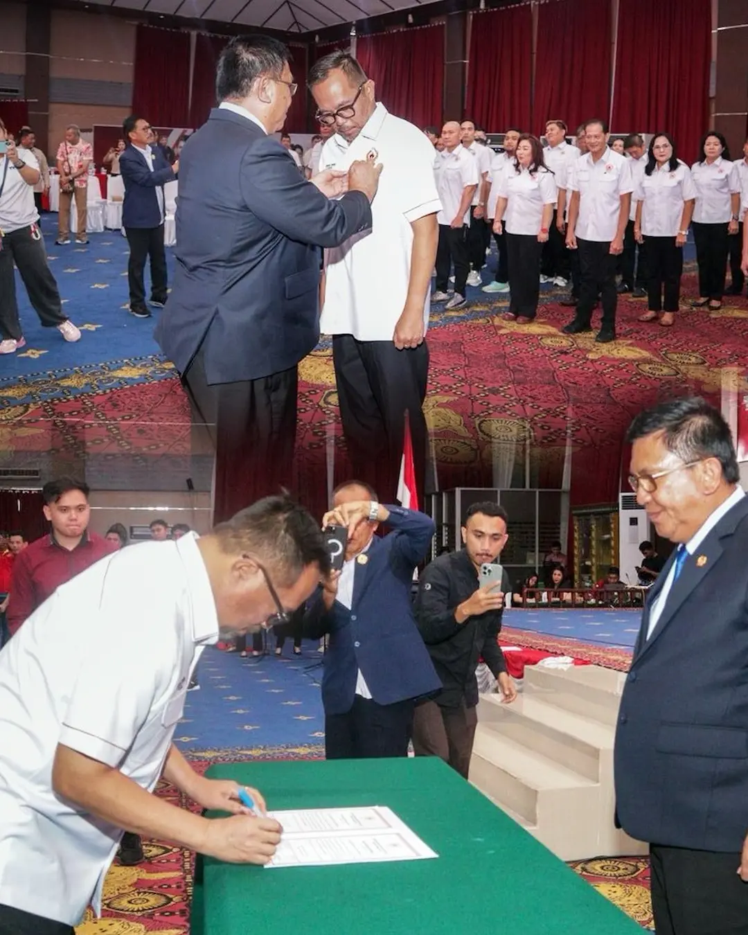 Ketua KONI Sulut kukuhkan pengurus KONI Manado di Gedung Serbaguna Manado mediasulut.id