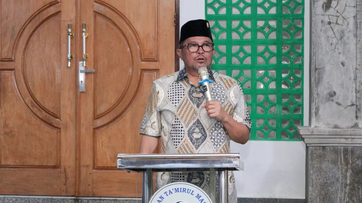 Richard Sualang beri sambutan di Masjid Nurul Huda mediasulut.id