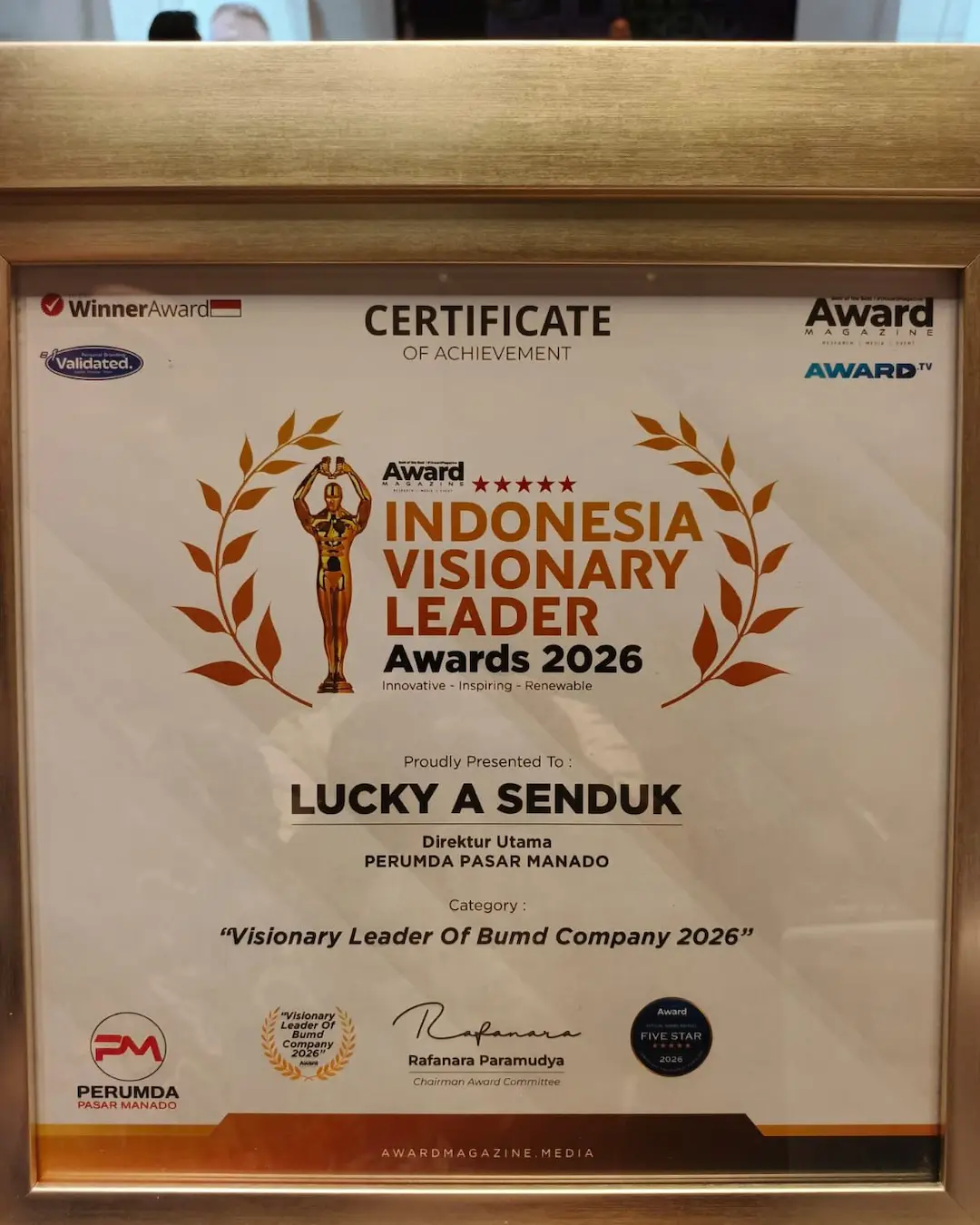 Lucky A Senduk sertifikat Indonesia Visionary Leader Awards 2026 mediasulut.id