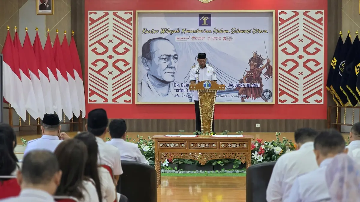 Bupati Bolaang Mongondow Timur Oskar Manoppo menyampaikan sambutan dalam penandatanganan kerja sama pelayanan hukum di Kanwil Kemenkum Sulut mediasulut.id