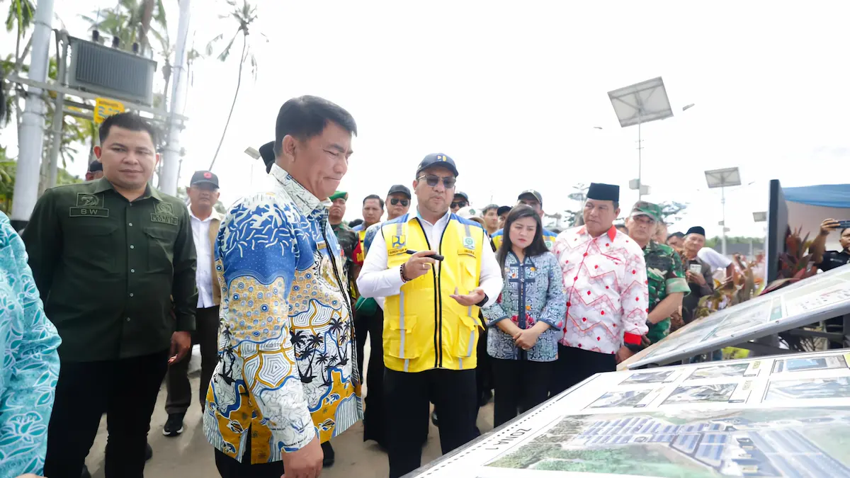 Gubernur Yulius tinjau maket huntap Gunung Ruang Bolsel mediasulut.id