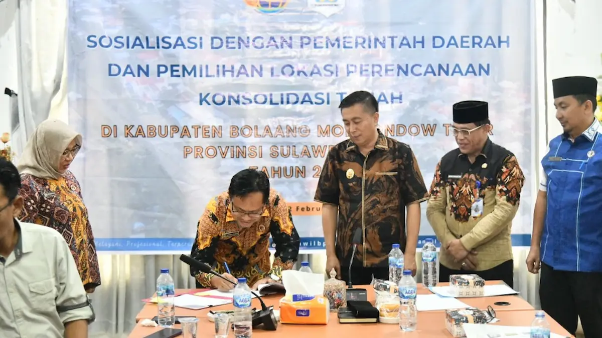 Penandatanganan berita acara konsolidasi tanah Boltim 2026 mediasulut.id