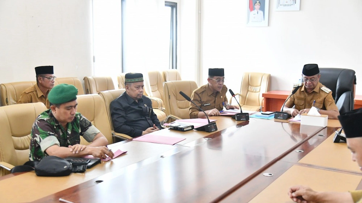 Rapat Forkopimda Boltim bersama TNI Polri dan pejabat daerah di Tutuyan
