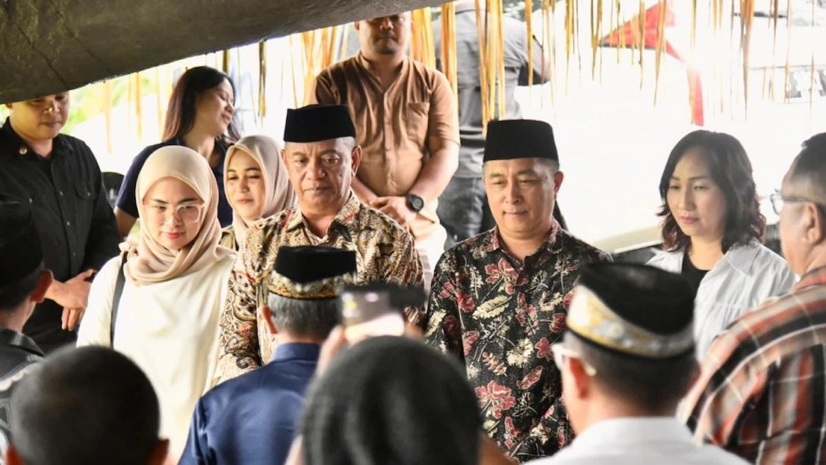 bupati dan wakil bupati boltim hadir di perayaan ketupat modayag