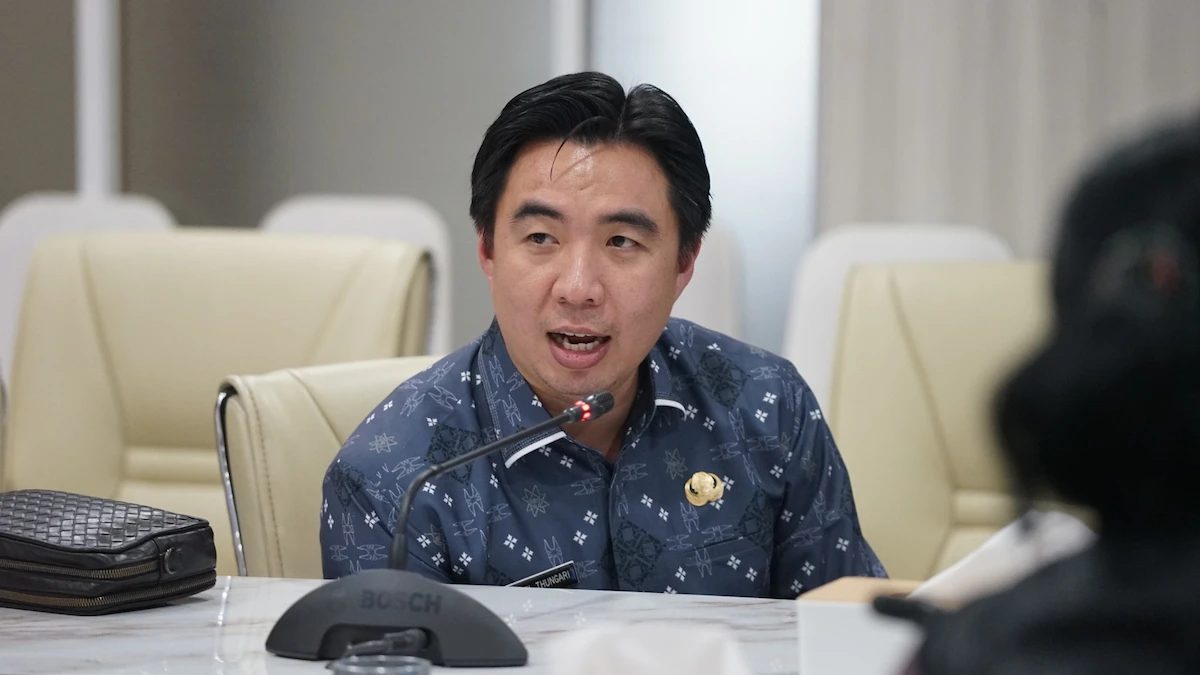 Michael Thungari rapat di Kementerian Kelautan Jakarta