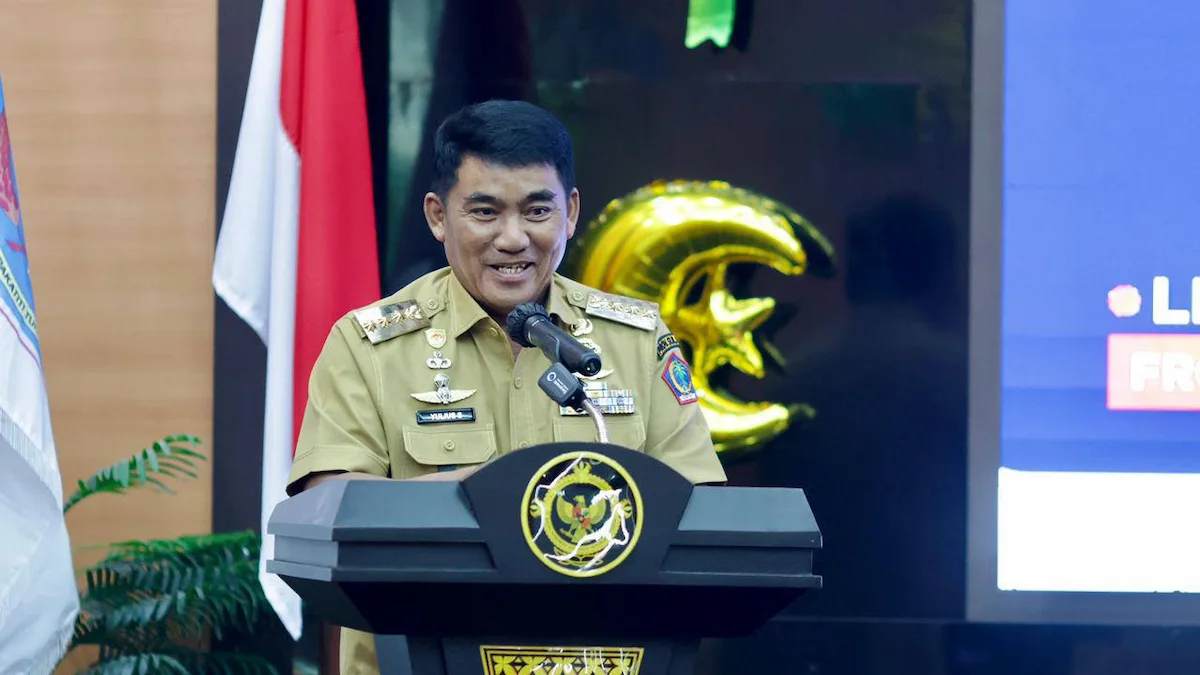 Gubernur Sulut Yulius Selvanus beri sambutan penyerahan LKPD