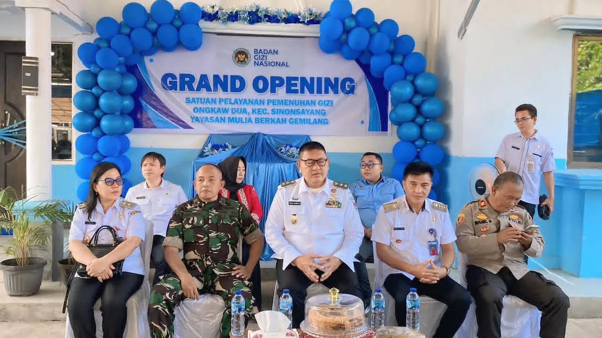 wabup minsel hadiri grand opening sppg ongkaw dua sinonsayang