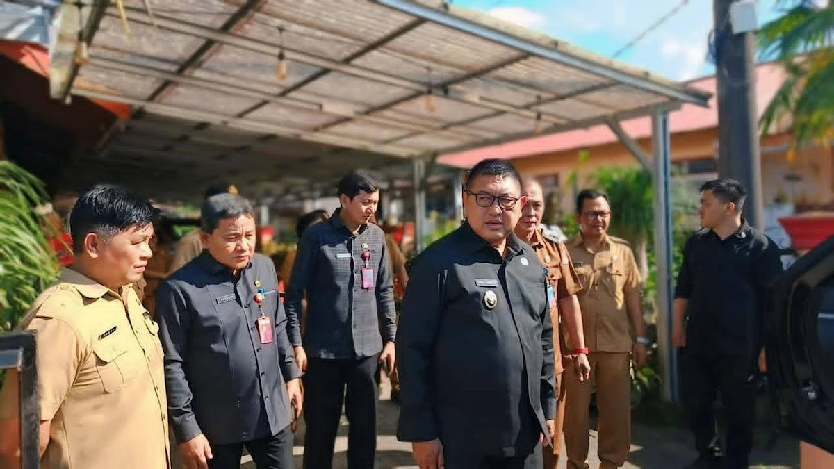 wabup kawatu bersama rombongan sidak lpg di tareran minahasa selatan