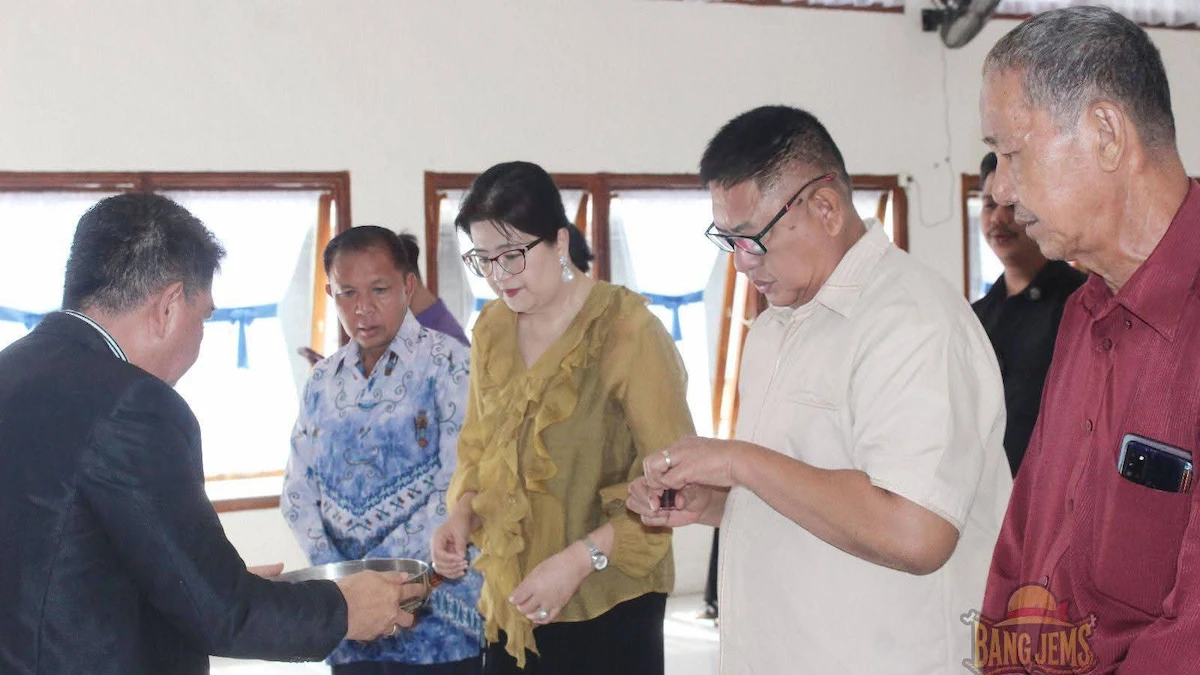 wakil bupati minahasa selatan ibadah paskah tareran Wakil Bupati Minahasa Selatan hadiri ibadah Paskah di Tareran