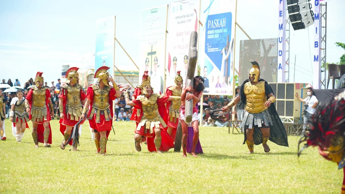 Drama jalan salib dalam Paskah Pemuda GMIBM 2026 di Poigar