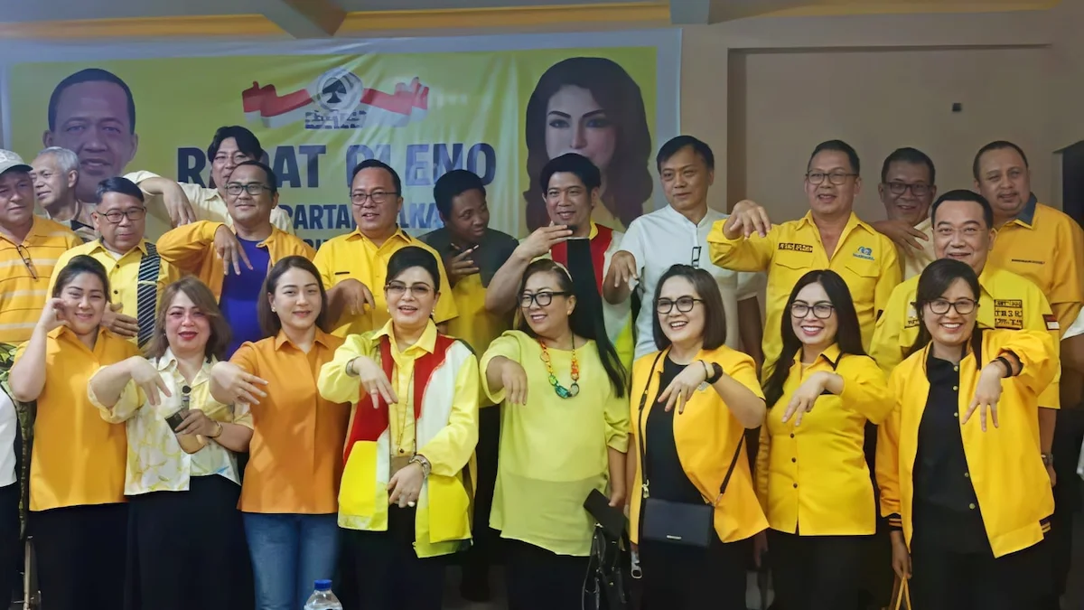 kader partai golkar sulawesi utara dalam rapat pleno musda