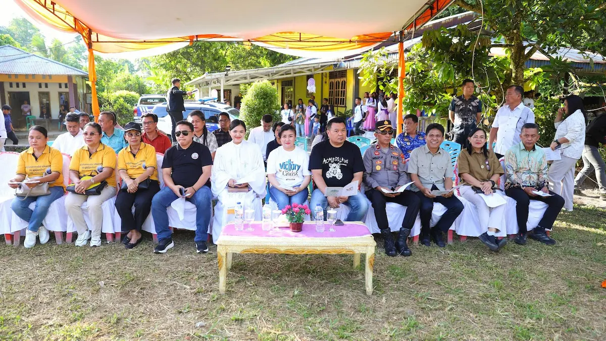 Pejabat dan tamu undangan menghadiri selebrasi Paskah Pemuda GMIST Siau Barat