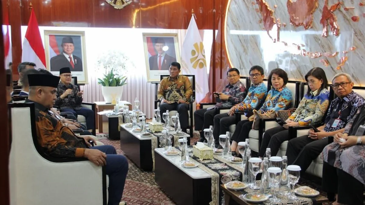 Suasana rapat Pemprov Sulut dengan BP2MI terkait pekerja migran