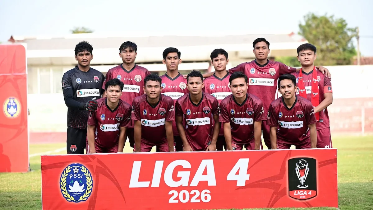 Skuad Bolsel FC sebelum pertandingan Liga 4 Nasional 2026 Grup N di Pasuruan