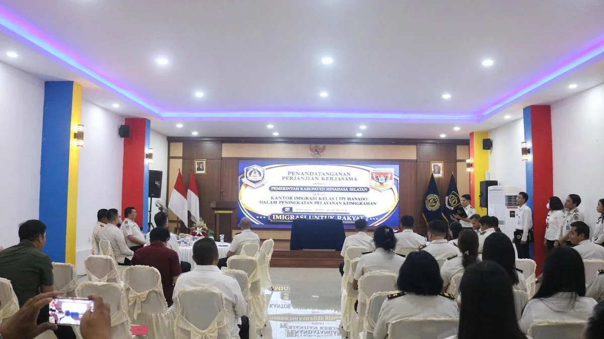 Suasana penandatanganan Perjanjian Kerja Sama antara Pemerintah Kabupaten Minahasa Selatan dan Kantor Imigrasi Kelas I TPI Manado untuk pembentukan Pos Layanan Keimigrasian
